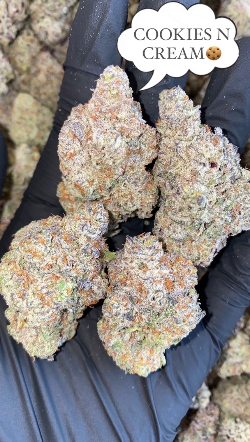 flowers COOKIES N CREAM